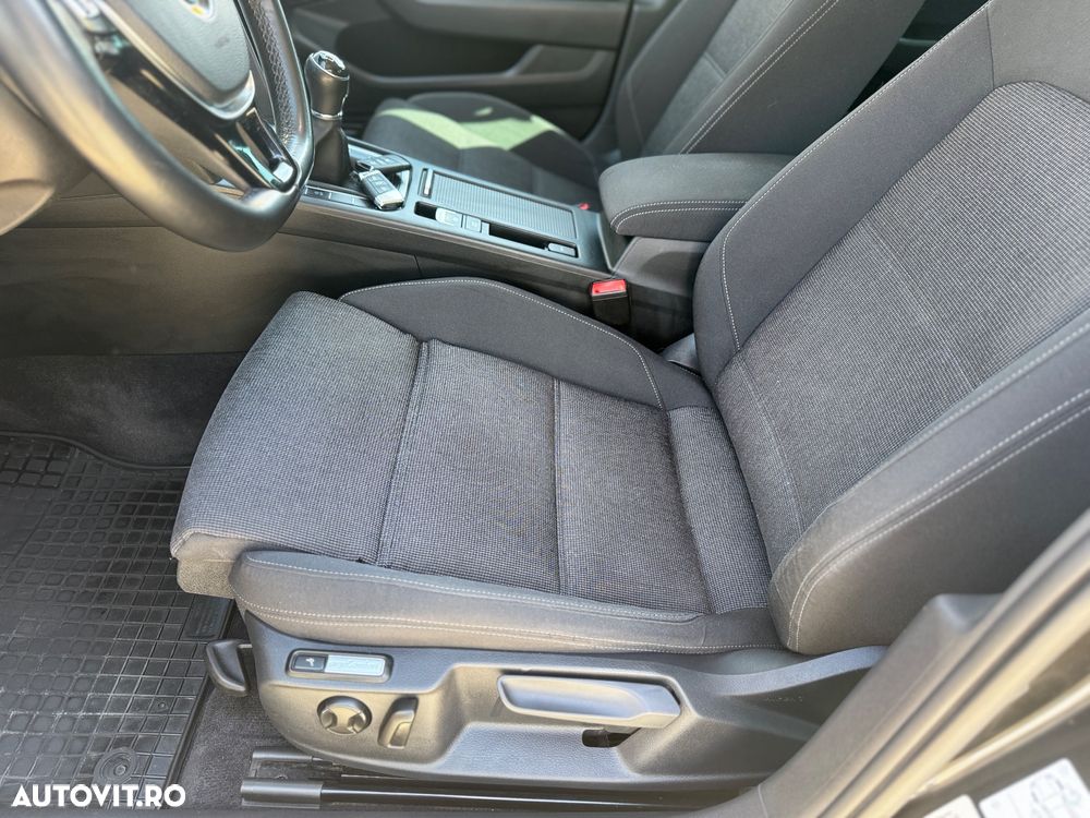 Volkswagen Passat 2.0 TDI (BlueMotion Technology) Comfortline - 14