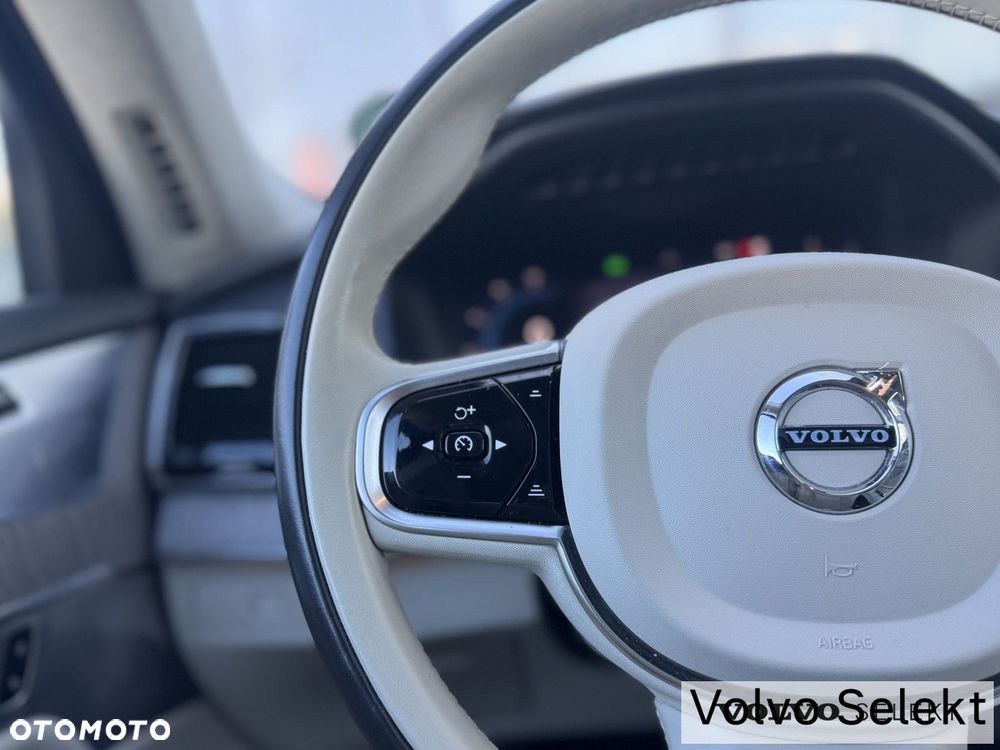 Volvo XC 90 - 12
