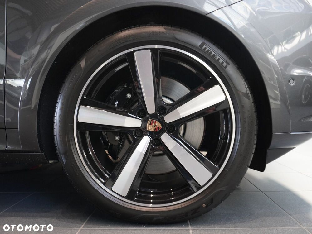Porsche Cayenne - 7
