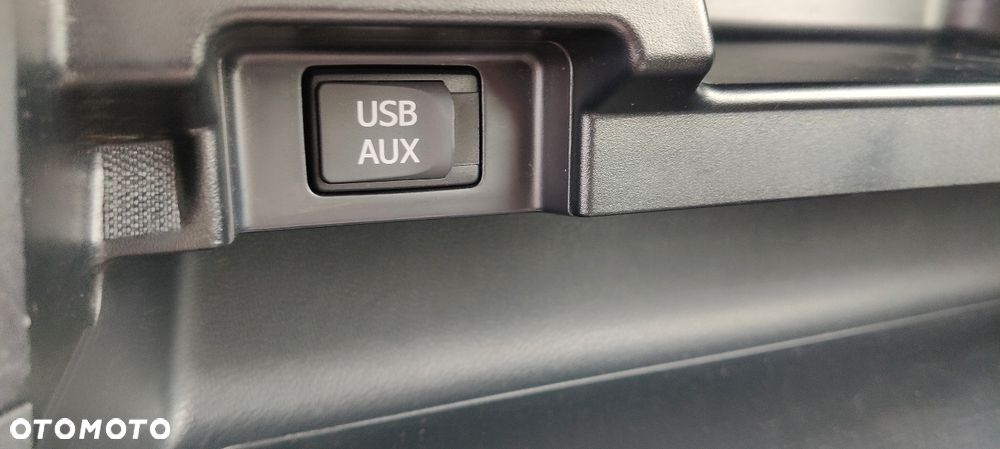 Subaru Trezia 1.3i Active - 29