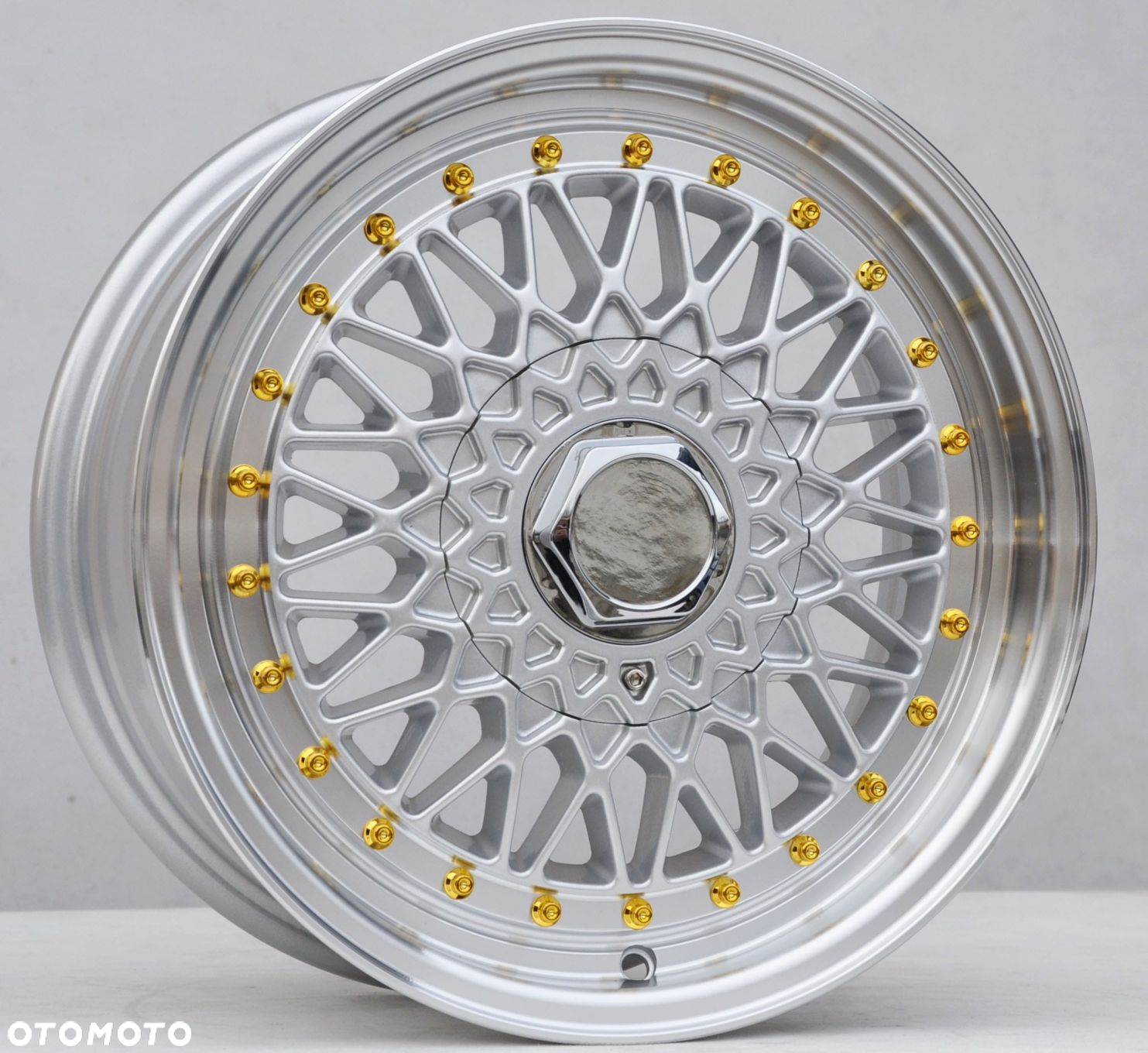 rew032 S FELGI 16 4x100 Z RANTEM DO BMW 3 E21 E30 - 3