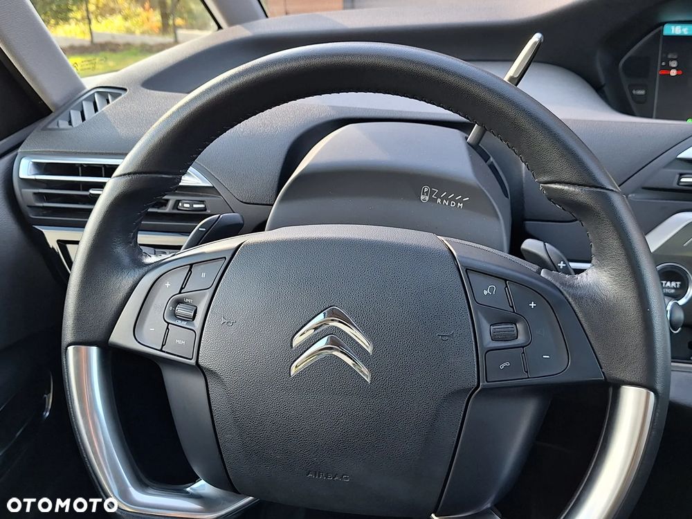Citroën C4 Grand Picasso - 11