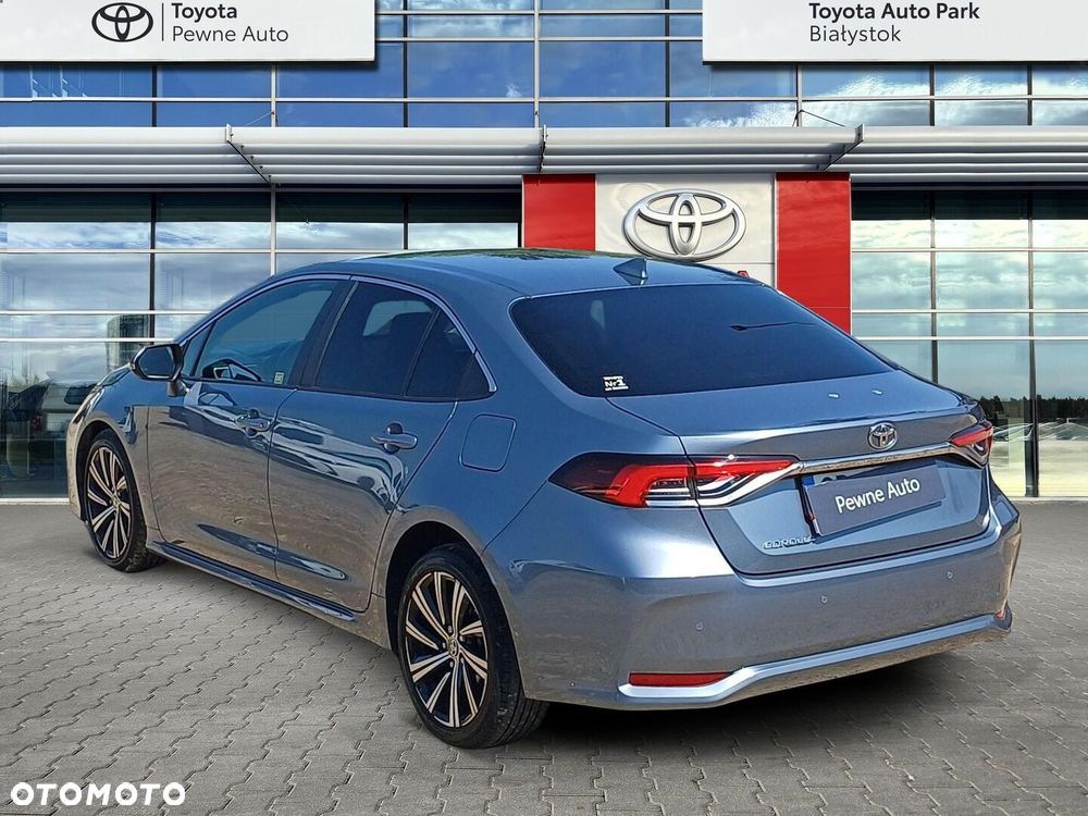 Toyota Corolla - 3