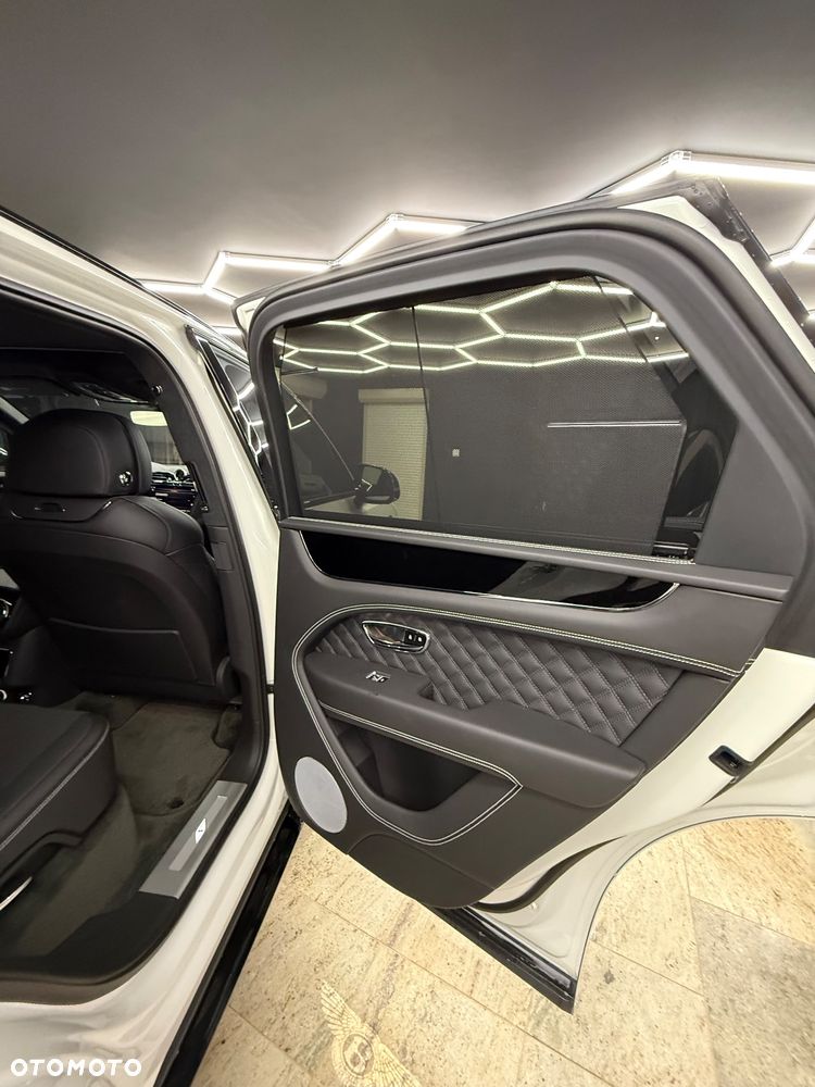 Bentley Bentayga - 21