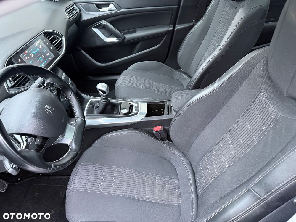 Peugeot 308 BlueHDi 120 Stop & Start Allure - 10