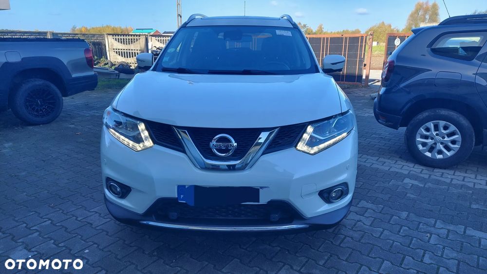 Nissan X-Trail 2015 photo 2