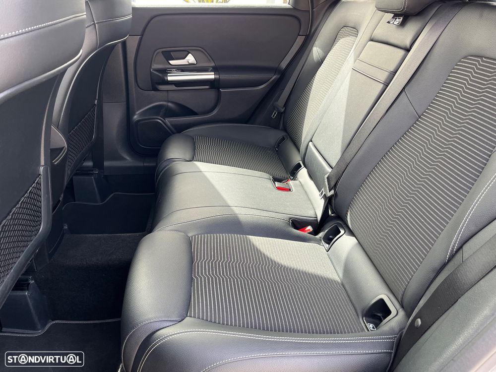 Mercedes-Benz B 180 d Progressive Aut. - 30