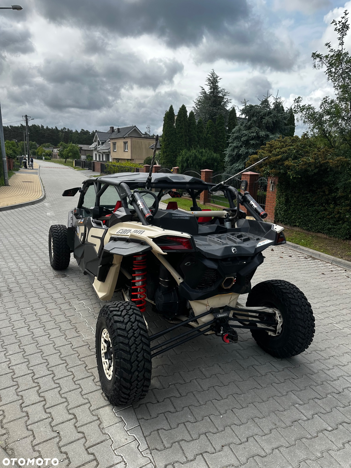 Can-Am Maverick - 6