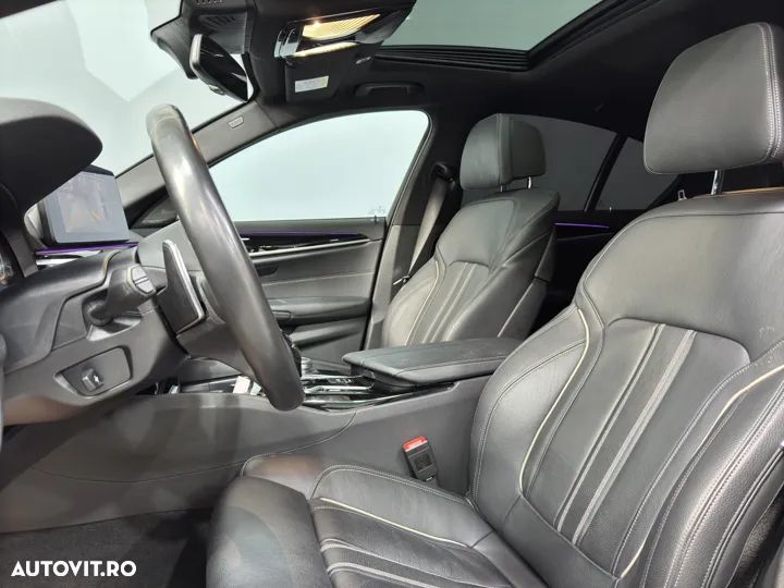 BMW M5 M550i xDrive AT - 13