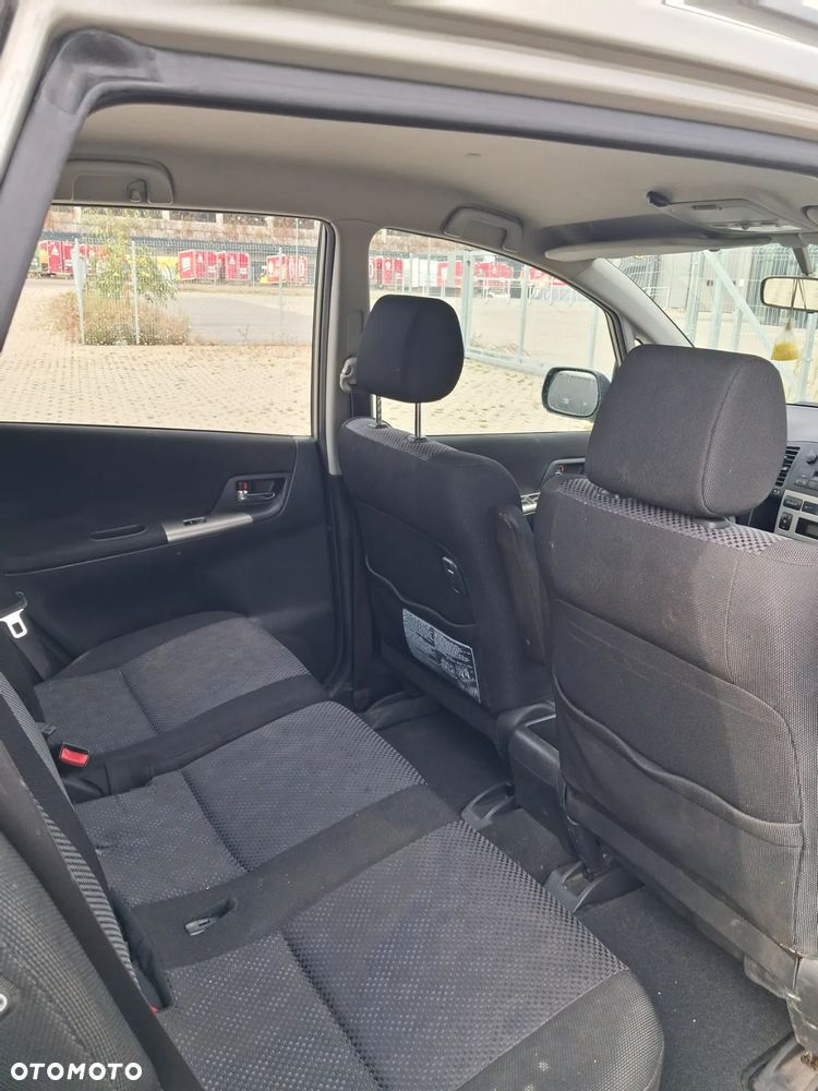 Toyota Corolla Verso 2.0 D-4D Sol - 5