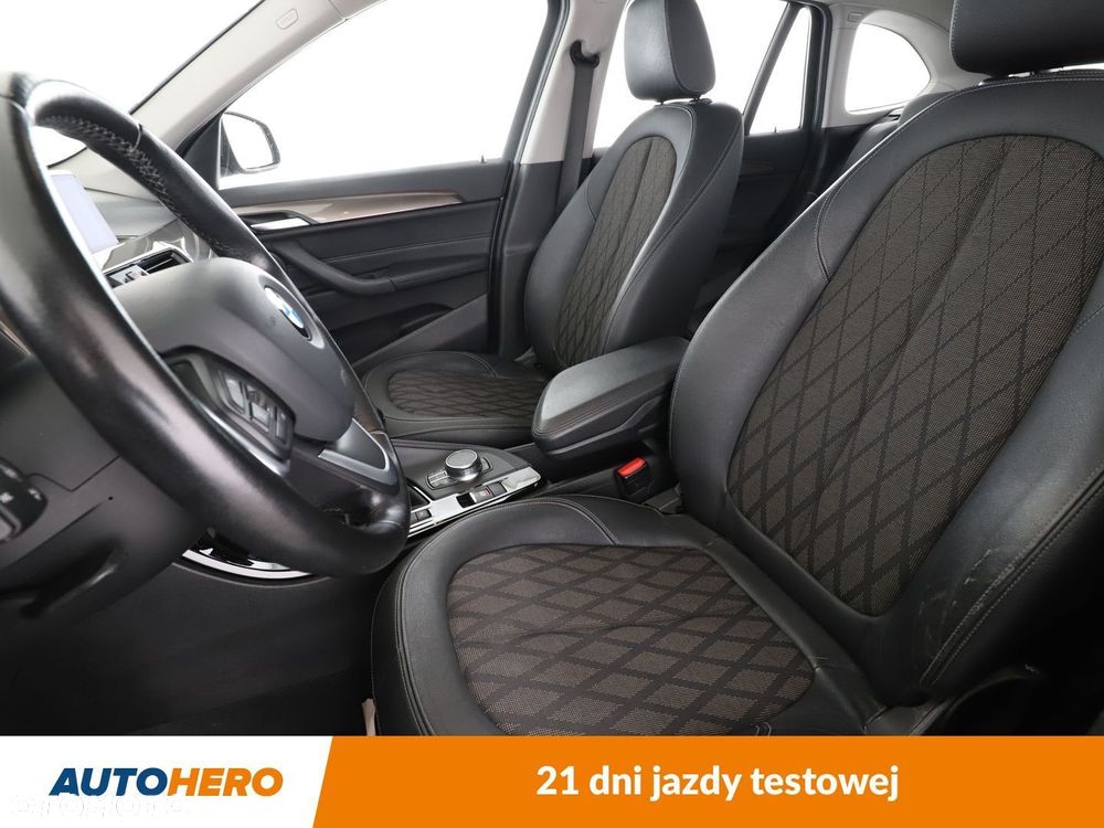 BMW X1 - 10