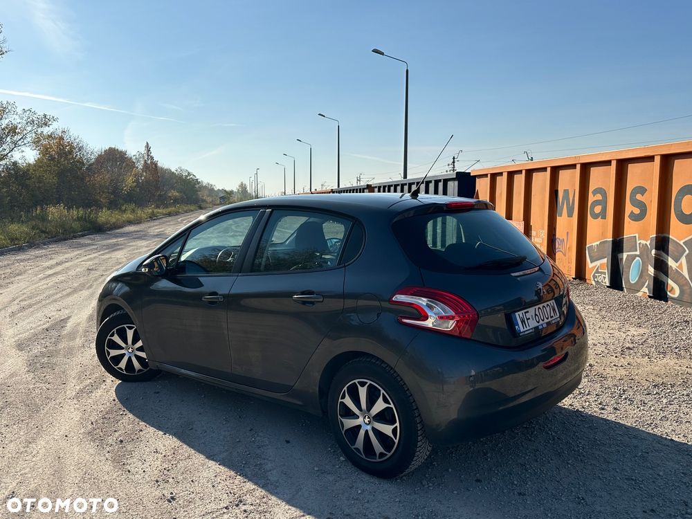 Peugeot 208 1.2 PureTech Active - 7
