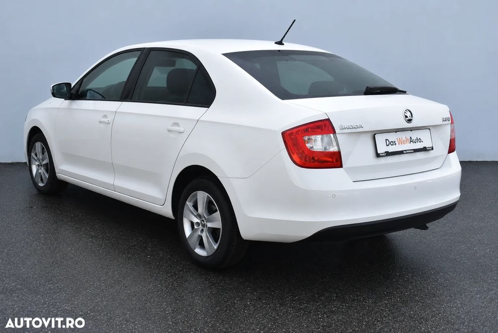 Skoda RAPID 1.2 TSI Ambition - 4