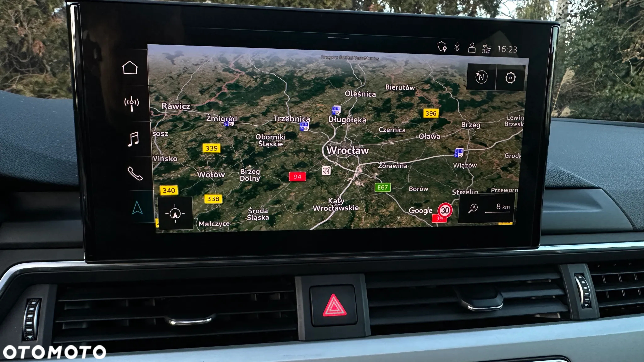Audi A4 Allroad - 14
