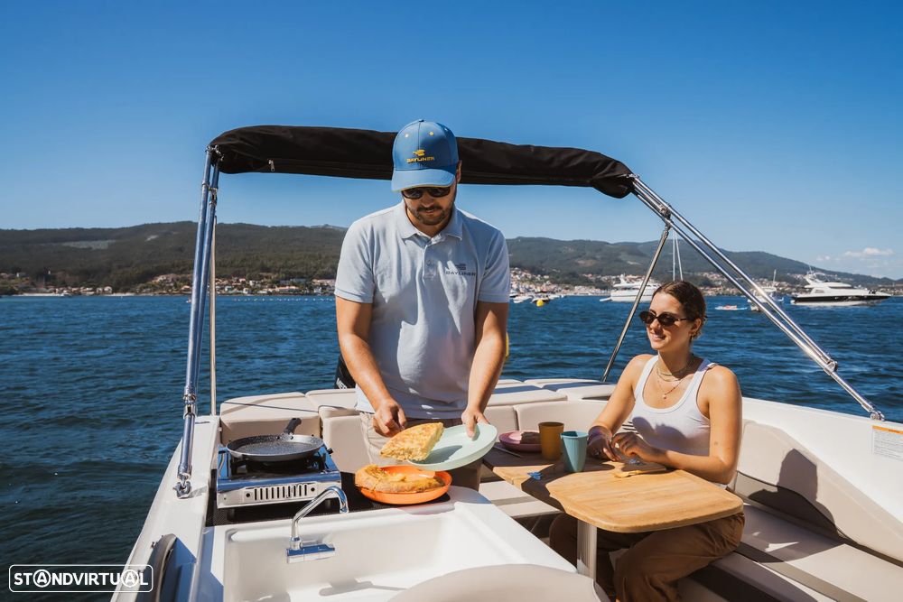 Bayliner V22 OB - 6