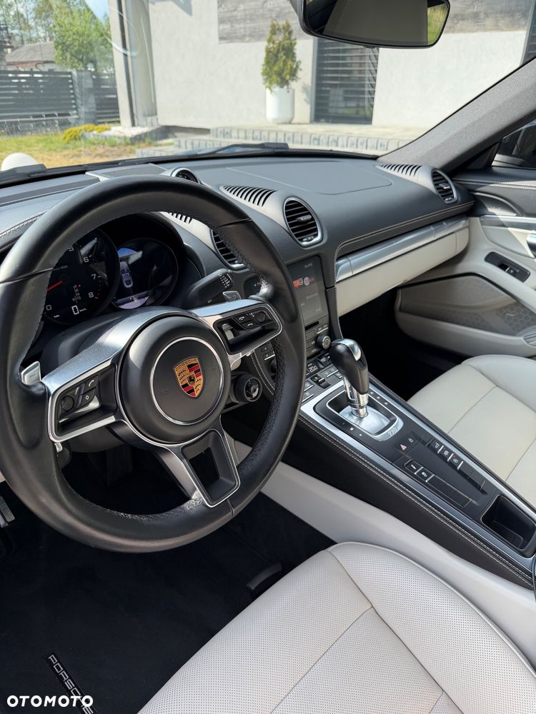 Porsche 718 Cayman PDK - 25