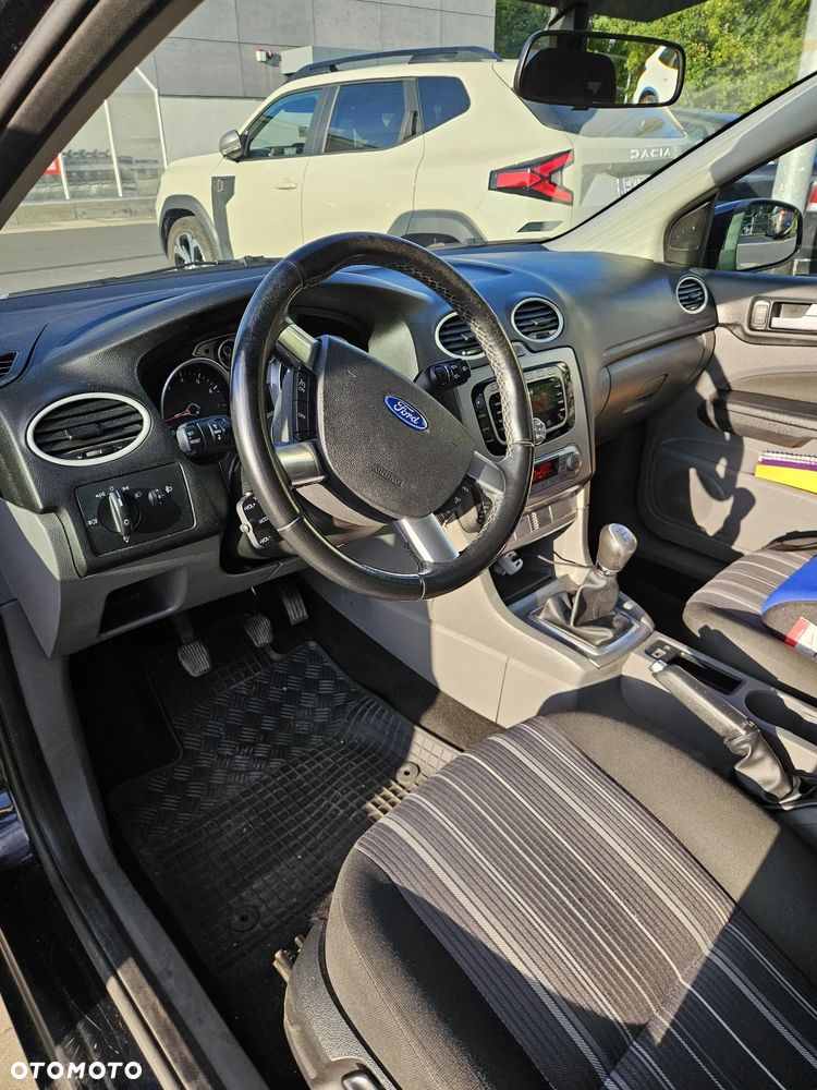 Ford Focus - 16