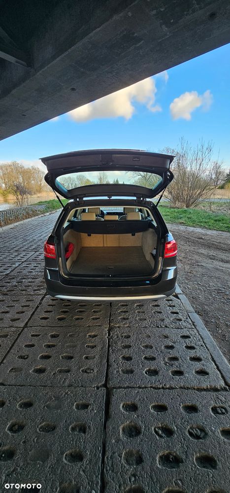Volkswagen Passat Alltrack 2.0 TDI - 16