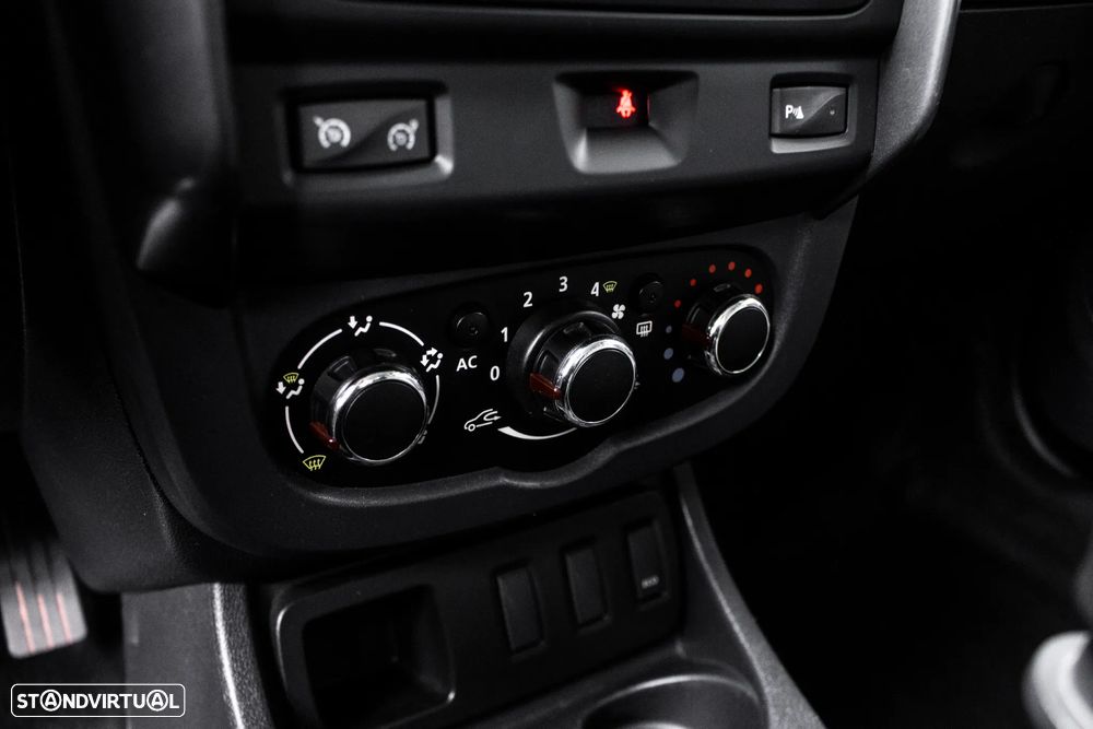 Dacia Duster 1.5 dCi Prestige - 18