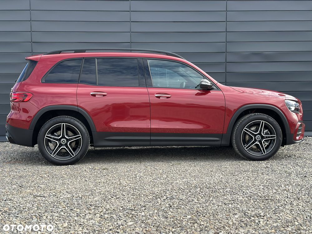 Mercedes-Benz GLB 220 d 4-Matic AMG Line 8G-DCT - 8