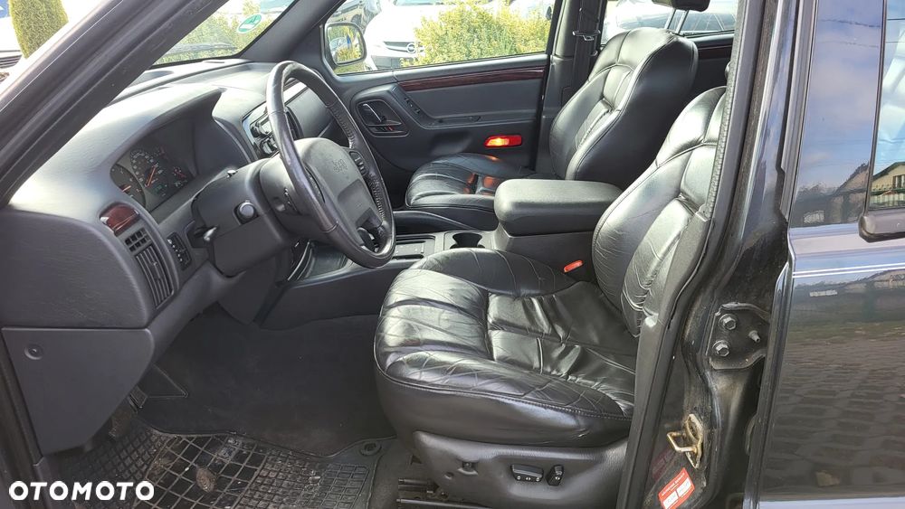 Jeep Grand Cherokee 4.7 Limited - 11