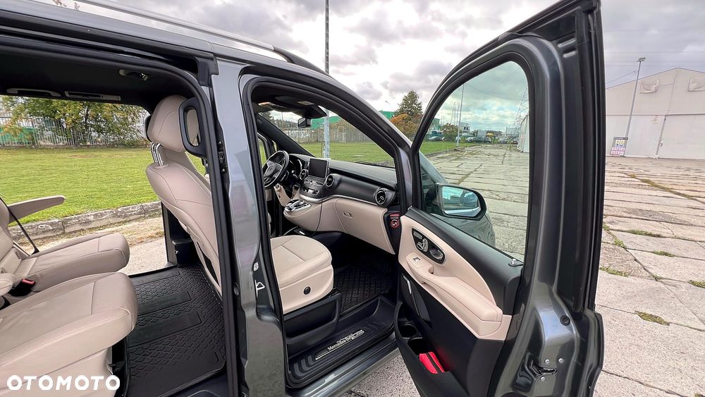 Mercedes-Benz Klasa V 300 d Avantgarde 9G-Tronic (długi) - 29