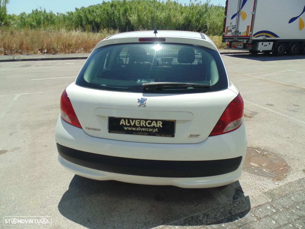 Peugeot 207 1.4 HDI - 12