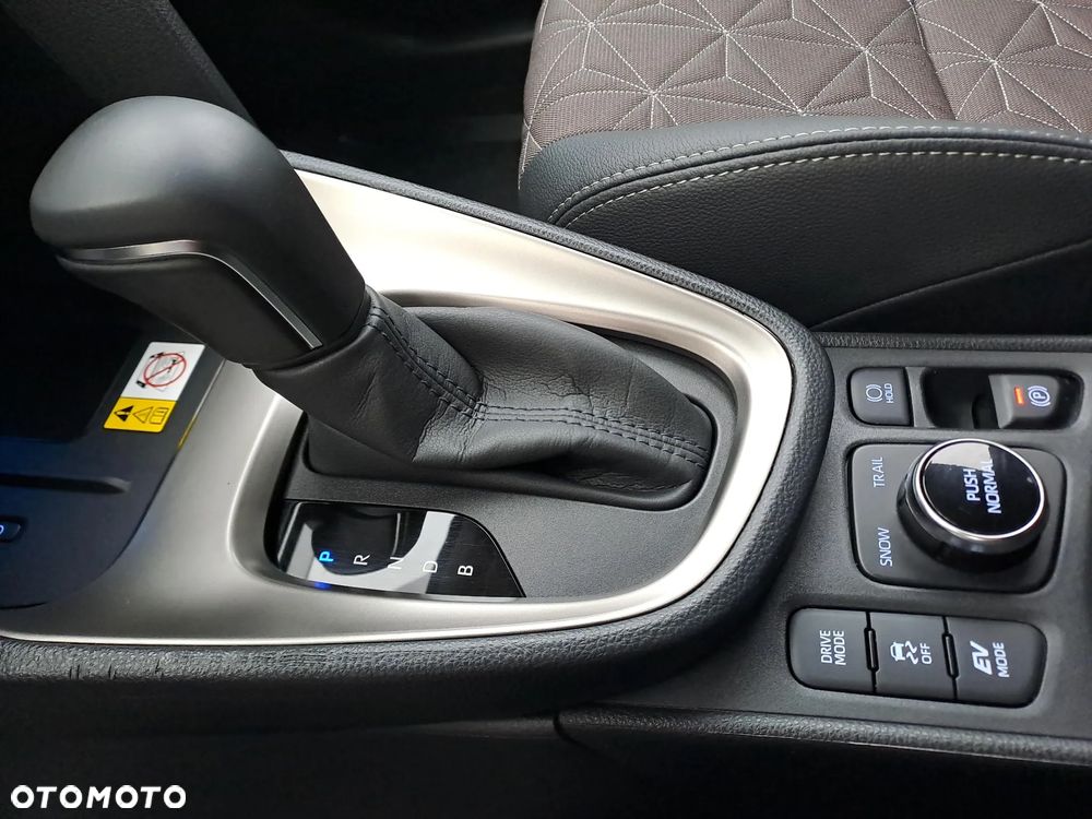 Toyota Yaris Cross Hybrid 1.5 Executive 4x4 - 25