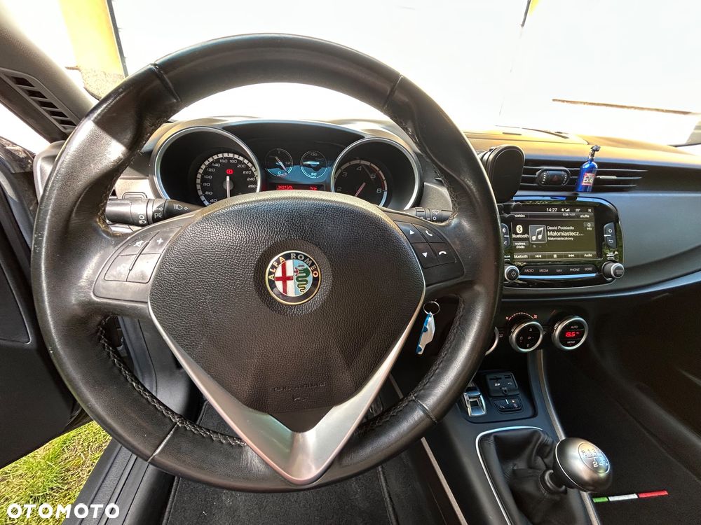 Alfa Romeo Giulietta 1.6 JTDM 16V Turismo - 11