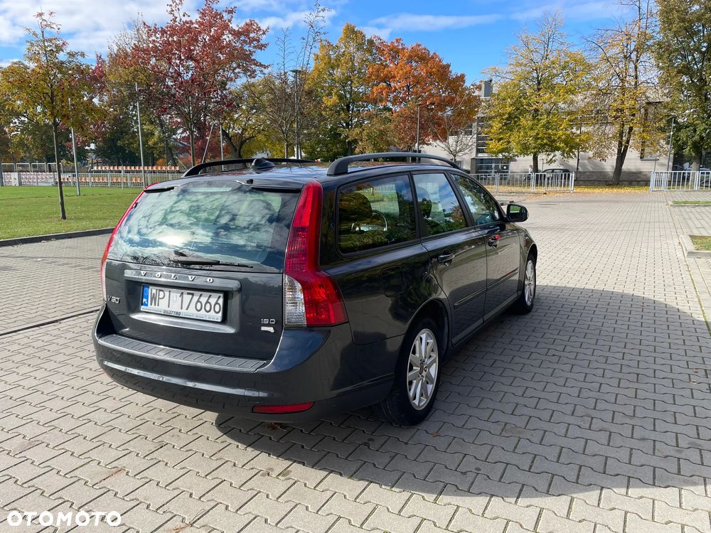 Volvo V50 - 4