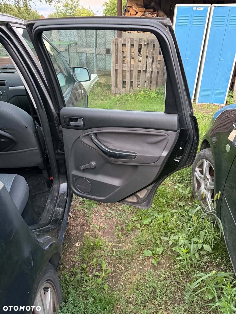 Ford Focus C-Max - 13