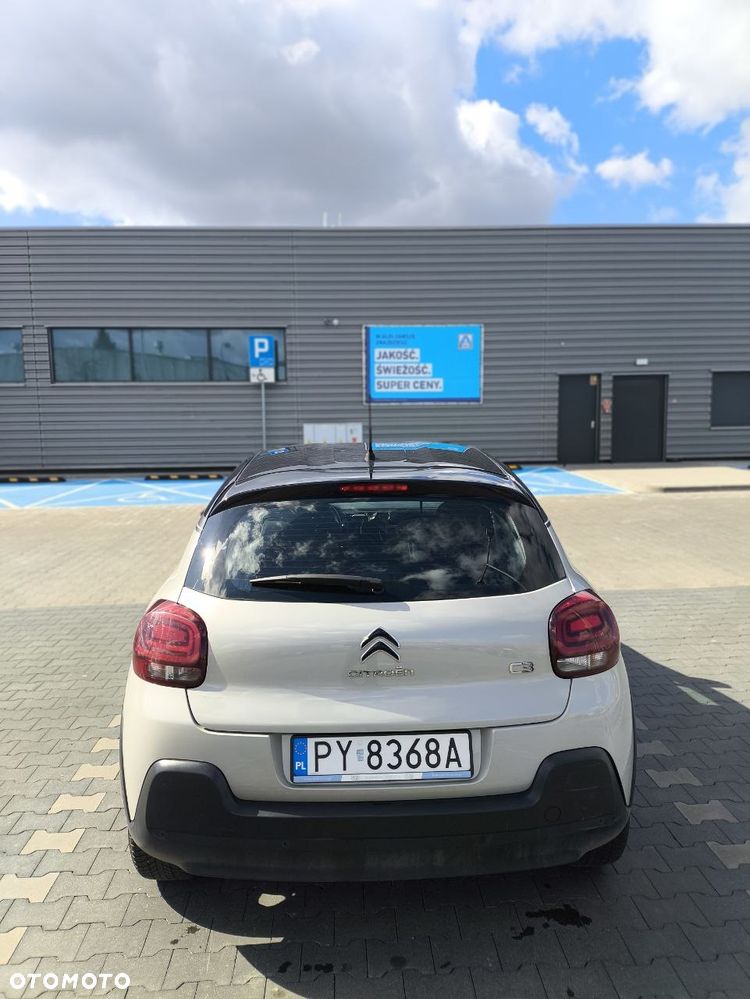 Citroën C3 1.2 PureTech Shine - 33
