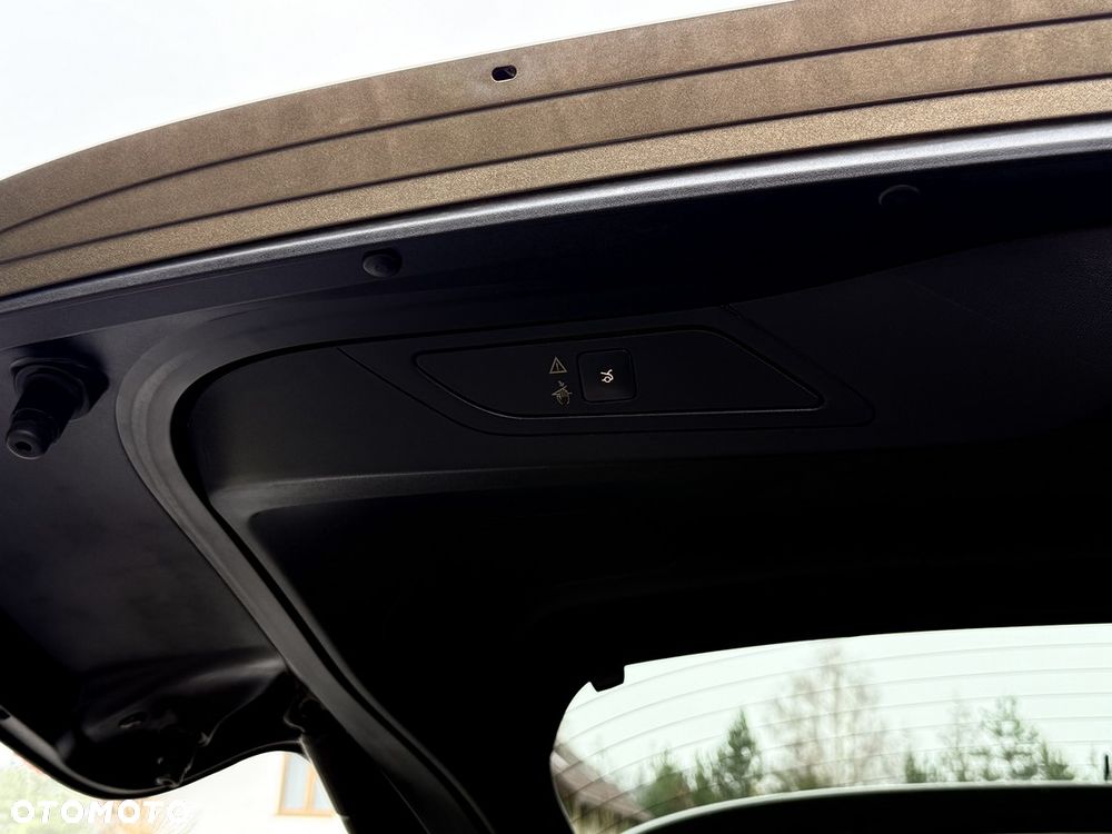 Citroën C4 Picasso THP 155 Exclusive - 21