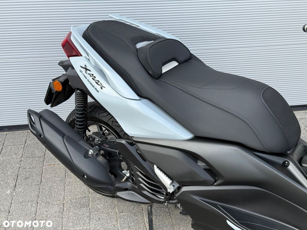 Yamaha X-max - 18