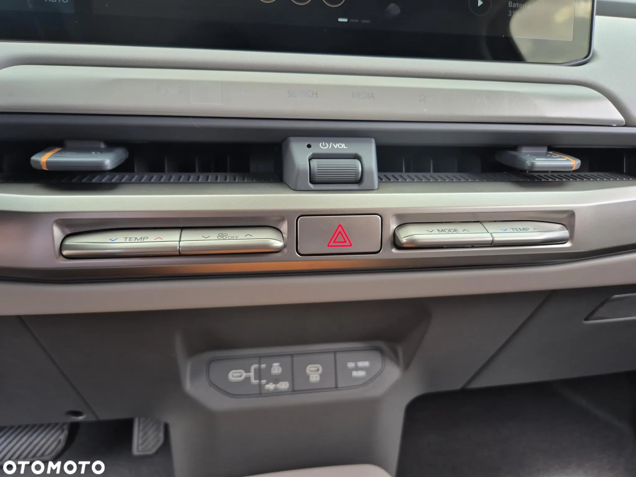 Kia EV3 81.4kWh Business Line - 25