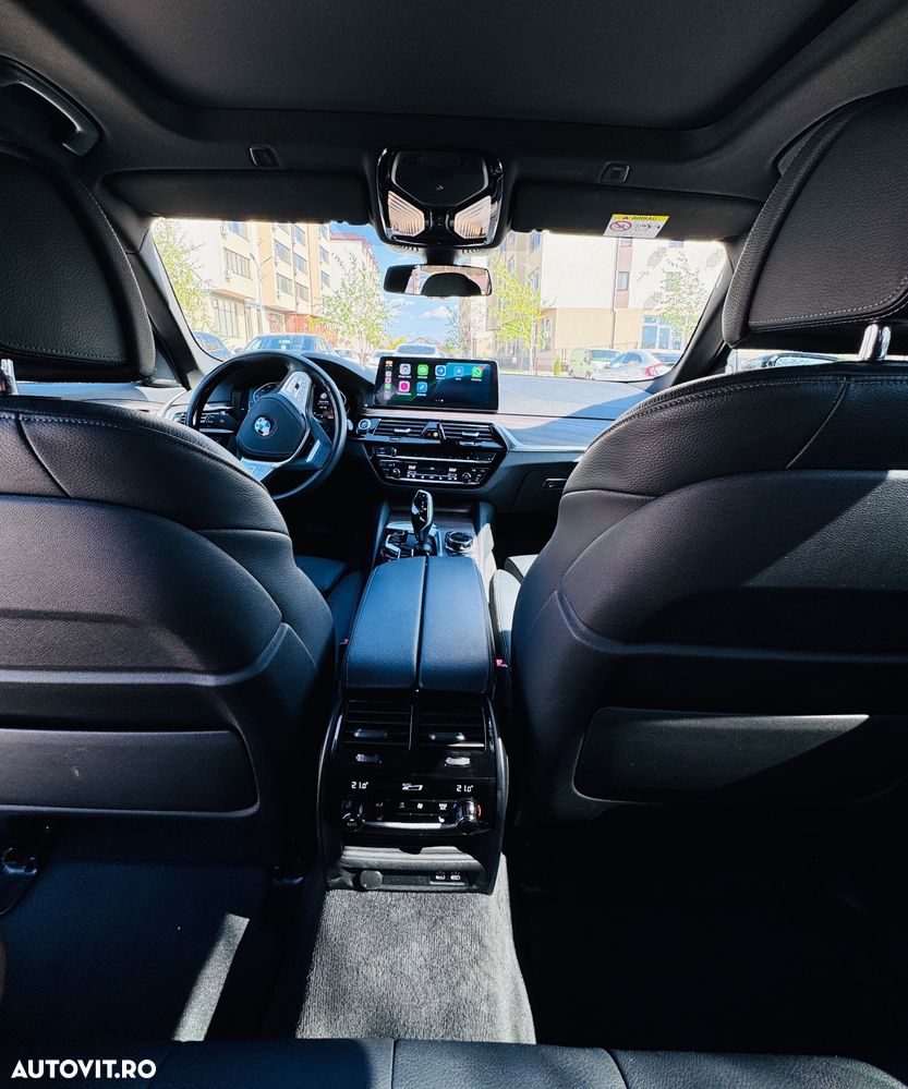 BMW Seria 5 530d xDrive Touring Aut. Luxury Line - 10