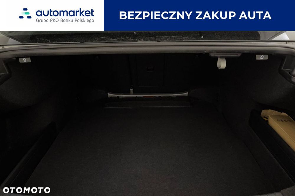Volkswagen Passat 2.0 TDI EVO Business - 9