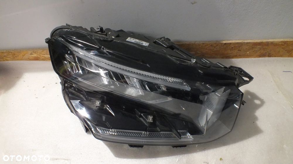 Lampa przednia prawa Citroen Berlingo IV Lift 9852932780 - 3