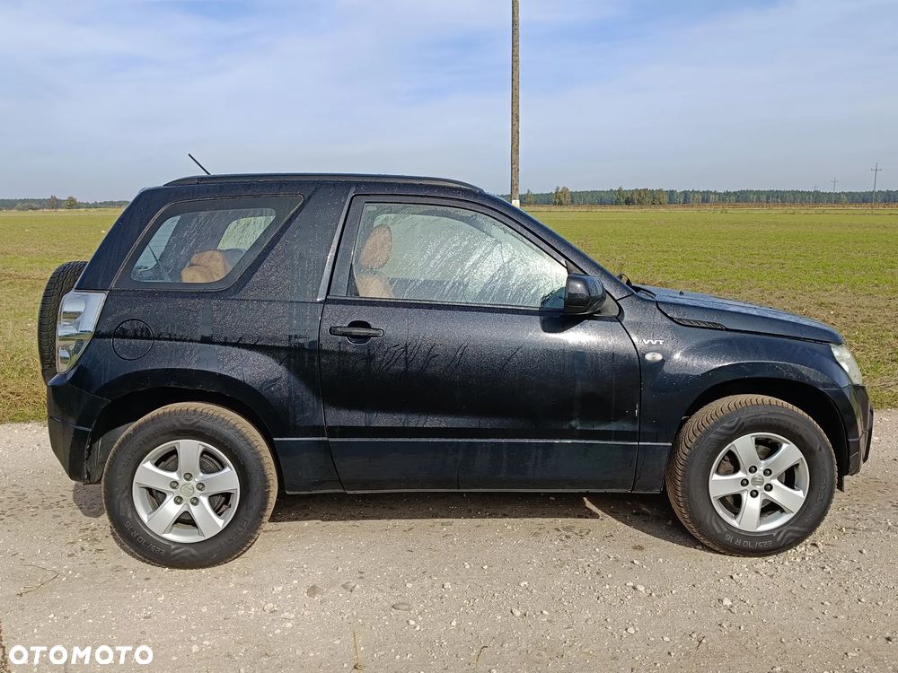 Suzuki Grand Vitara - 3