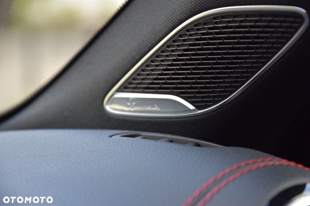 Mercedes-Benz CLA 200 mHEV AMG Line 7G-DCT - 22