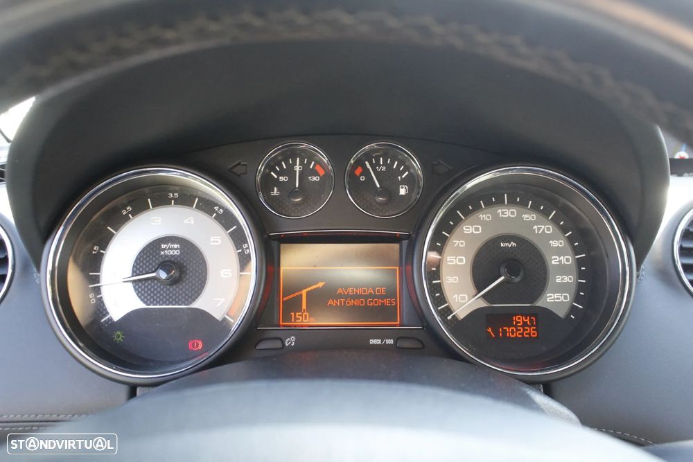 Peugeot RCZ 1.6 THP SE Black Yearling - 15