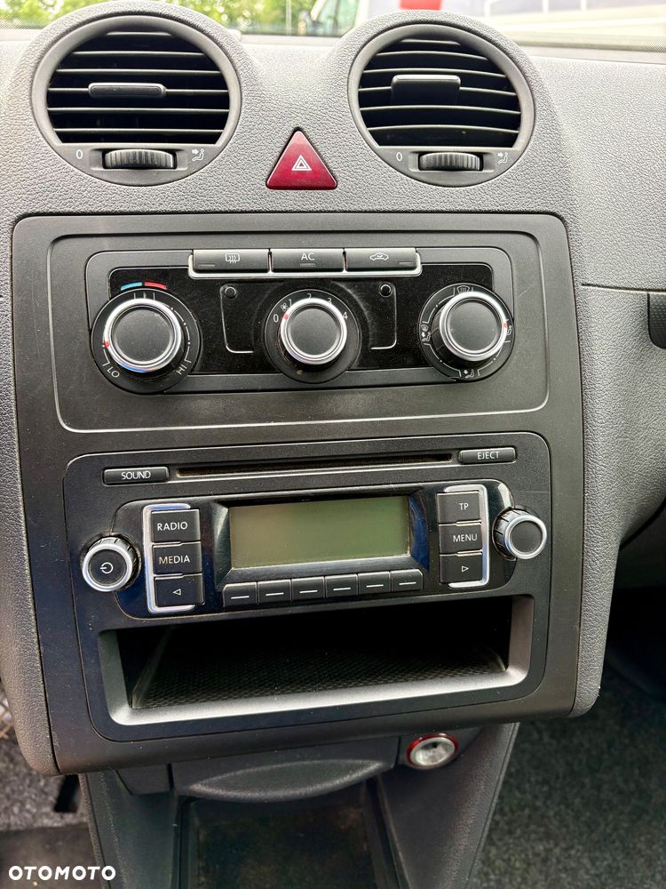 Volkswagen Caddy Maxi Comfortline - 11