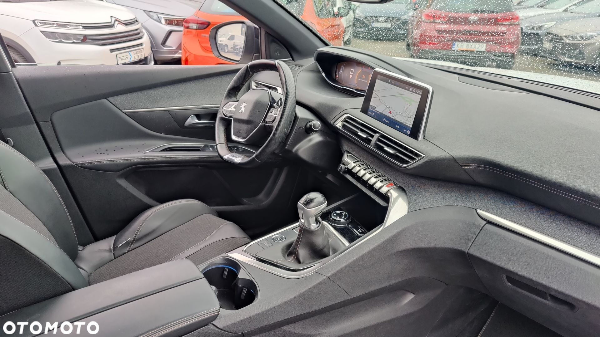 Peugeot 5008 - 5
