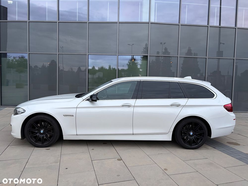 BMW Seria 5 520d Luxury Line - 12