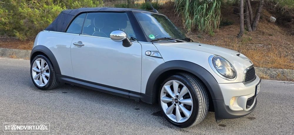 MINI Cabrio Cooper SD - 15
