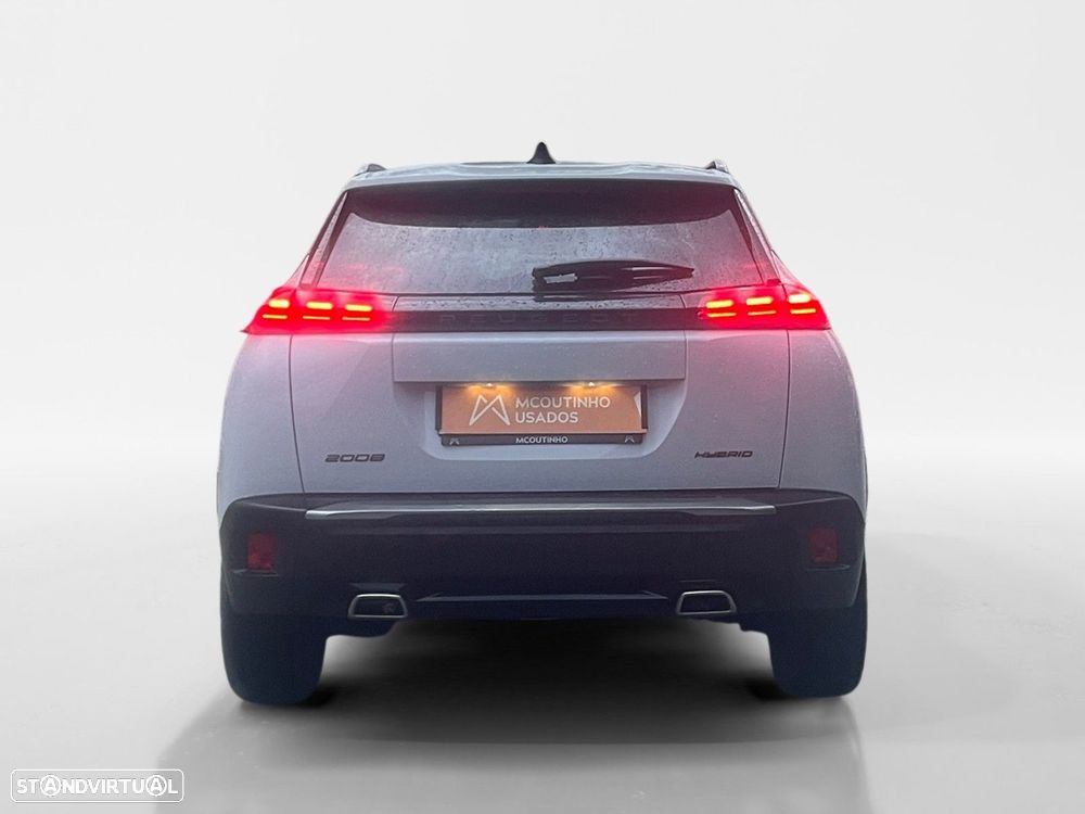 Peugeot 2008 - 4
