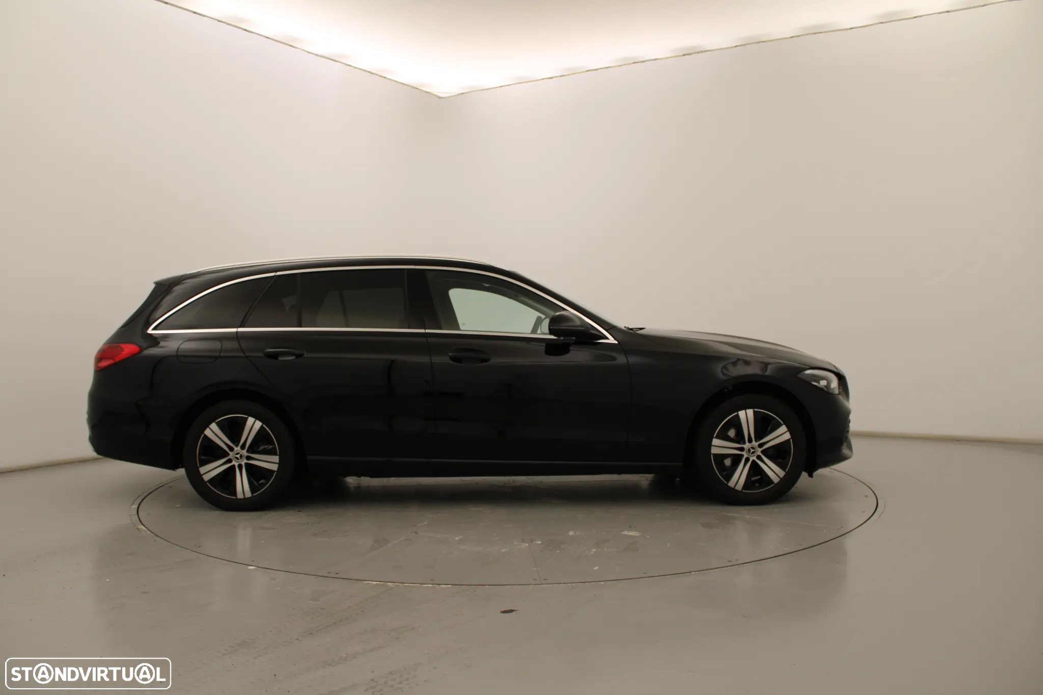 Mercedes-Benz C 300 e Avantgarde - 4