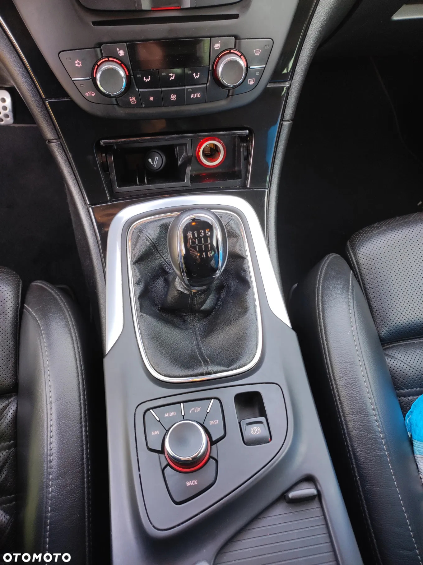 Opel Insignia 1.6 Turbo Sports Tourer - 22