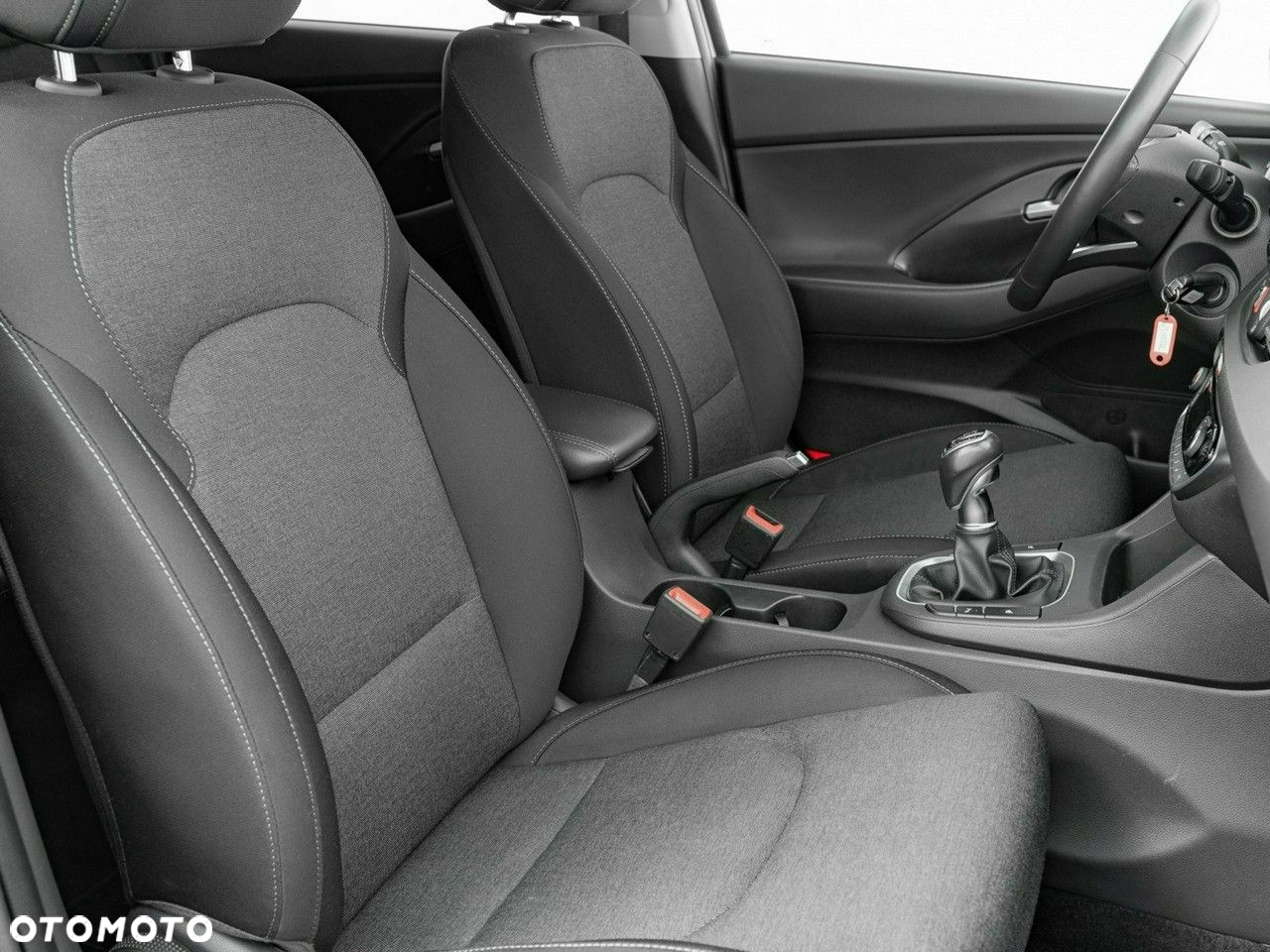 Hyundai i30 1.5 DPI Smart - 36