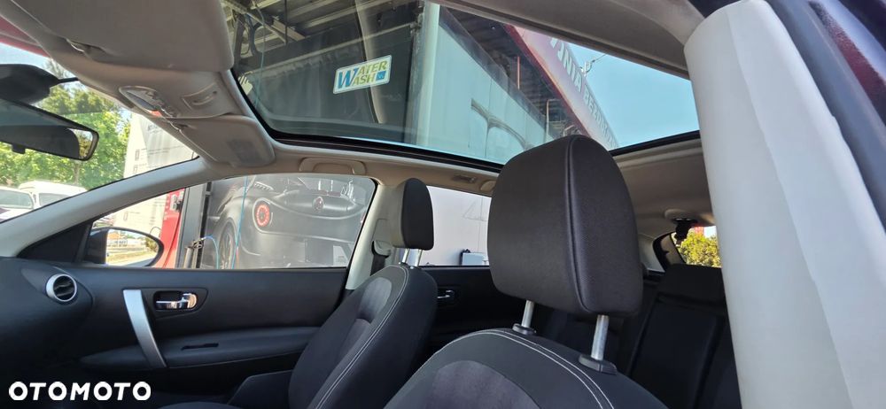Nissan Qashqai 1.6 dCi 4 x 4 DPF Start/Stop tekna - 31
